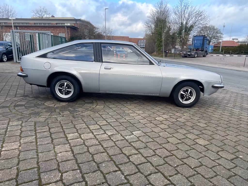 Opel Manta