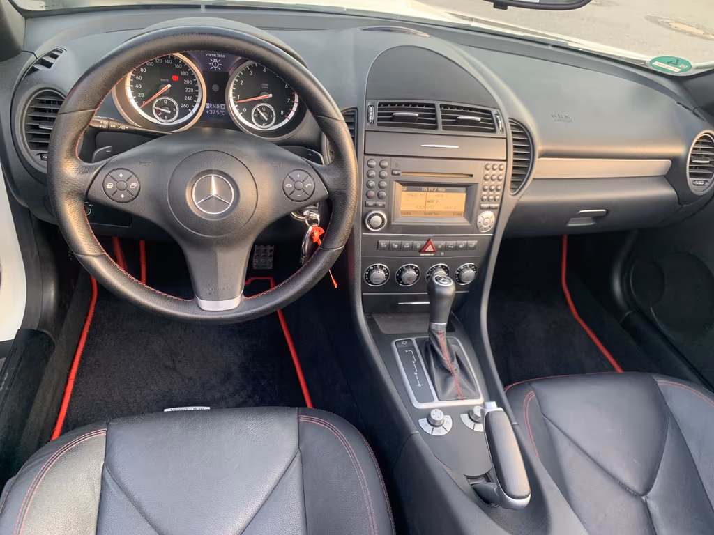 Mercedes-Benz SLK 280