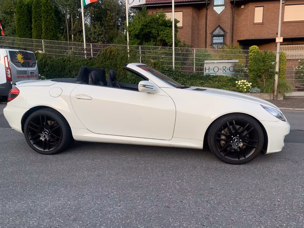 Mercedes-Benz SLK 280