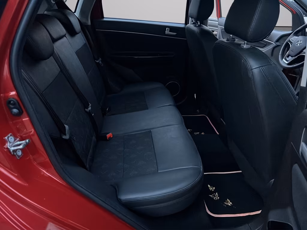 BAIC Senova X25