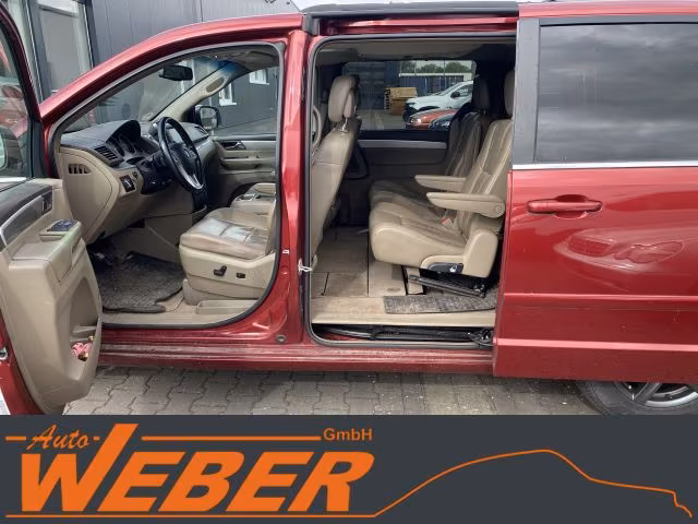 Volkswagen Routan