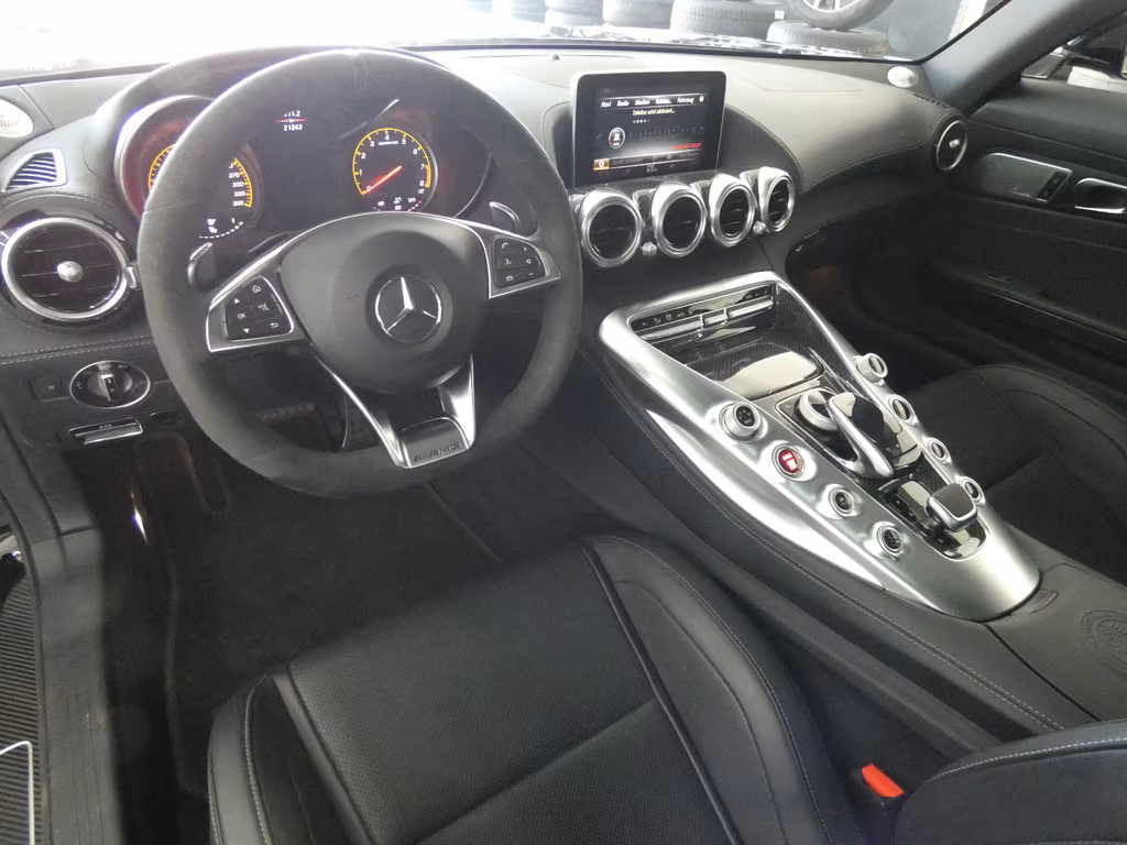 Mercedes-Benz AMG GT C