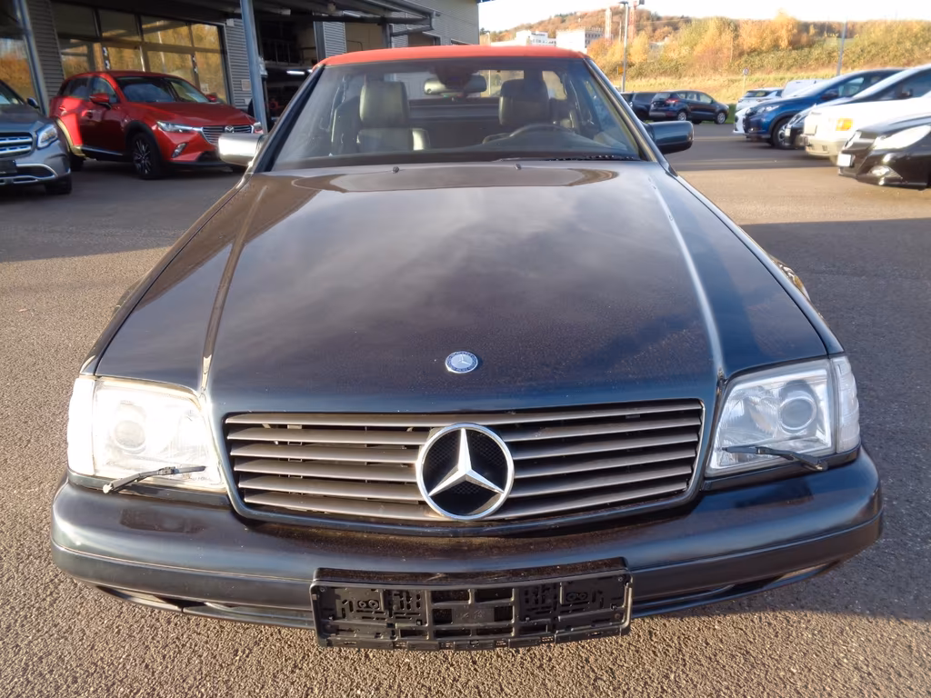 Mercedes-Benz SL 320