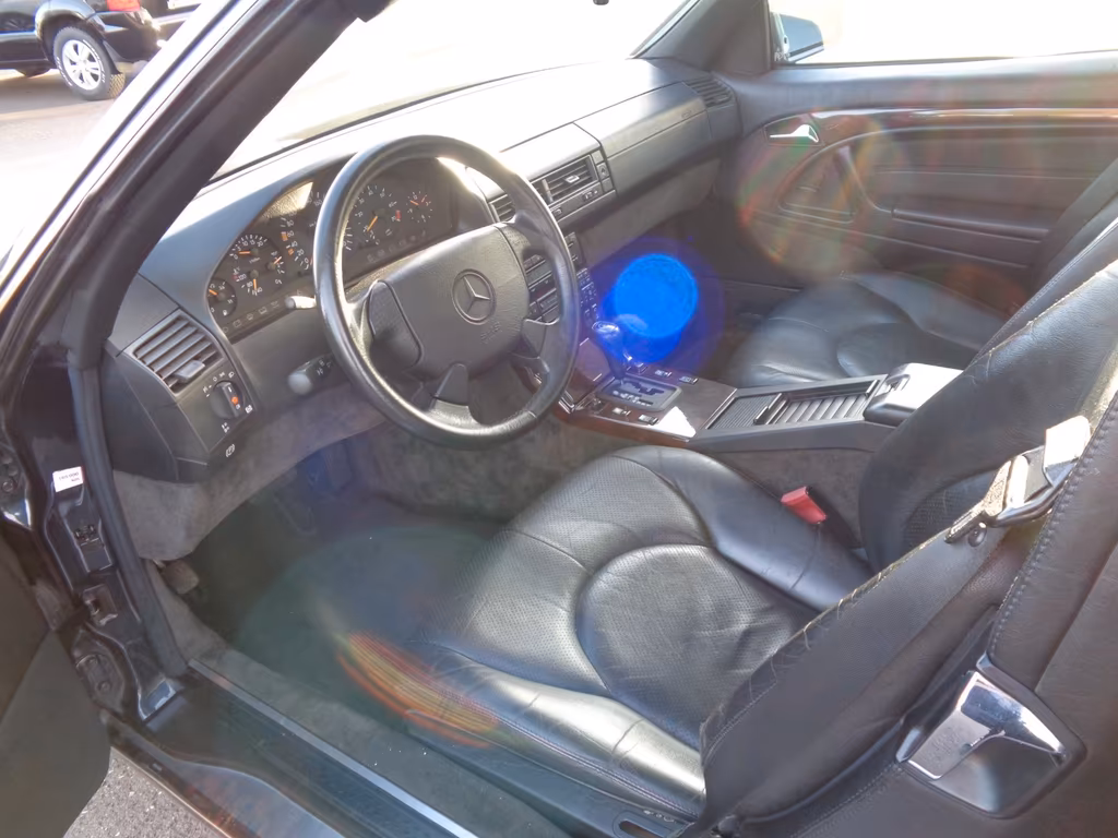 Mercedes-Benz SL 320