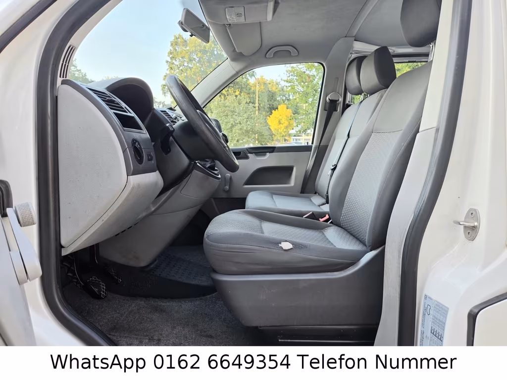 Volkswagen T5 Kombi