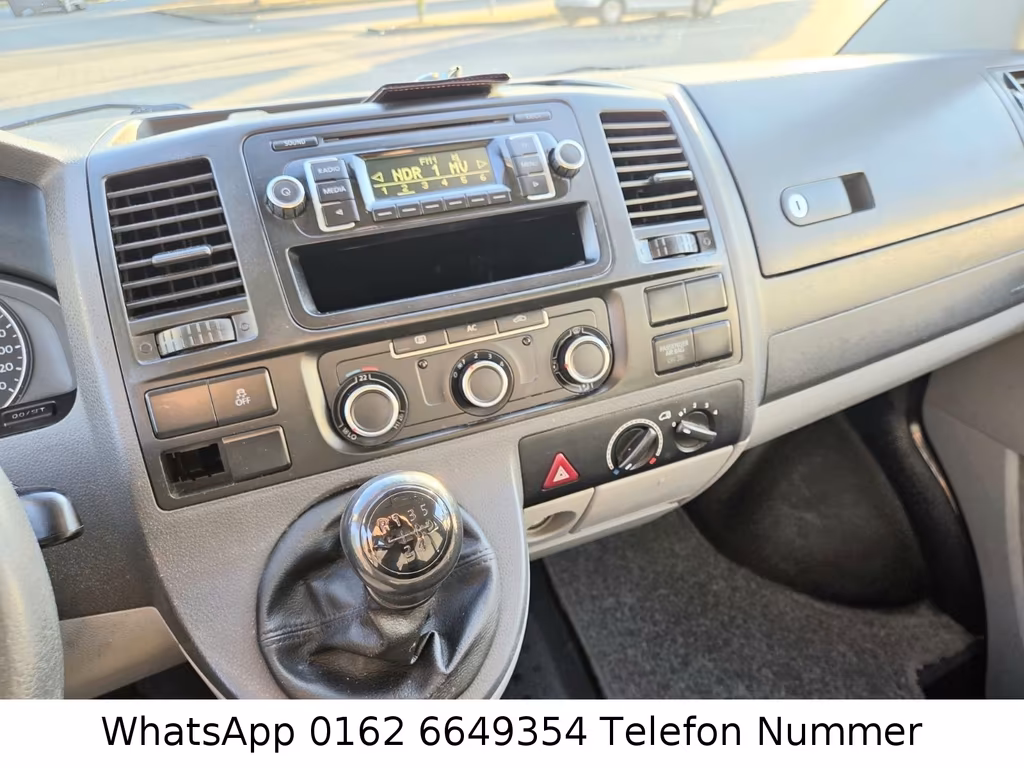 Volkswagen T5 Kombi