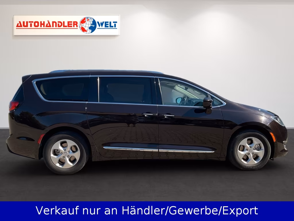 Chrysler Pacifica