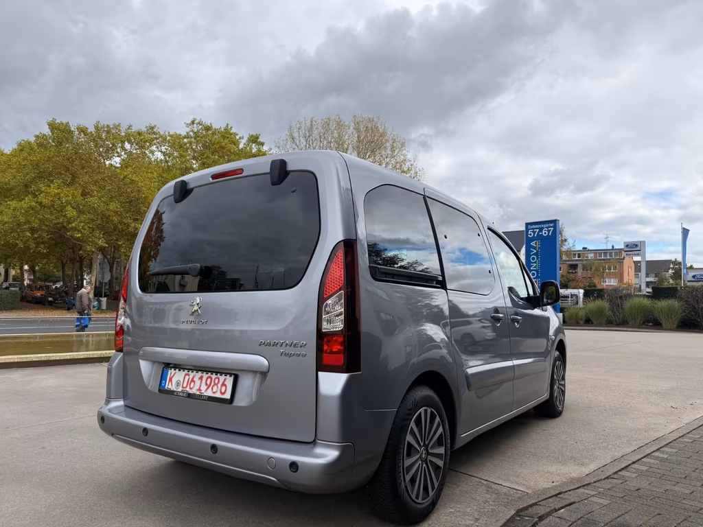 Peugeot Partner Tepee
