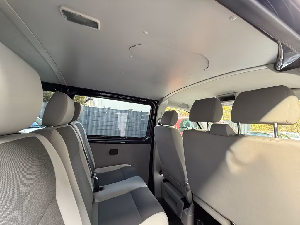 Volkswagen T5 Kombi