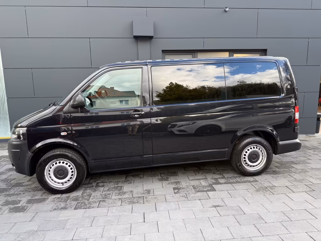 Volkswagen T5 Kombi