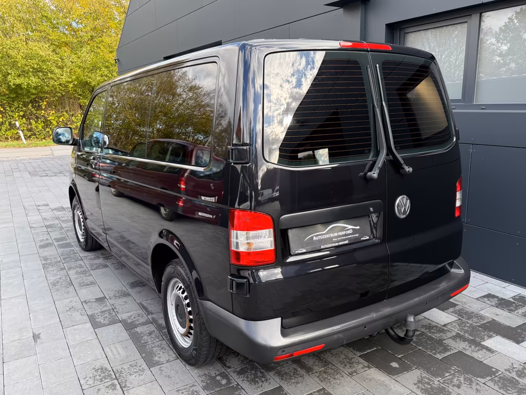 Volkswagen T5 Kombi