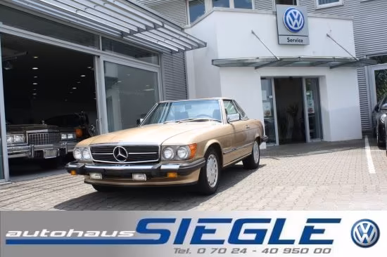 Mercedes-Benz SL 560