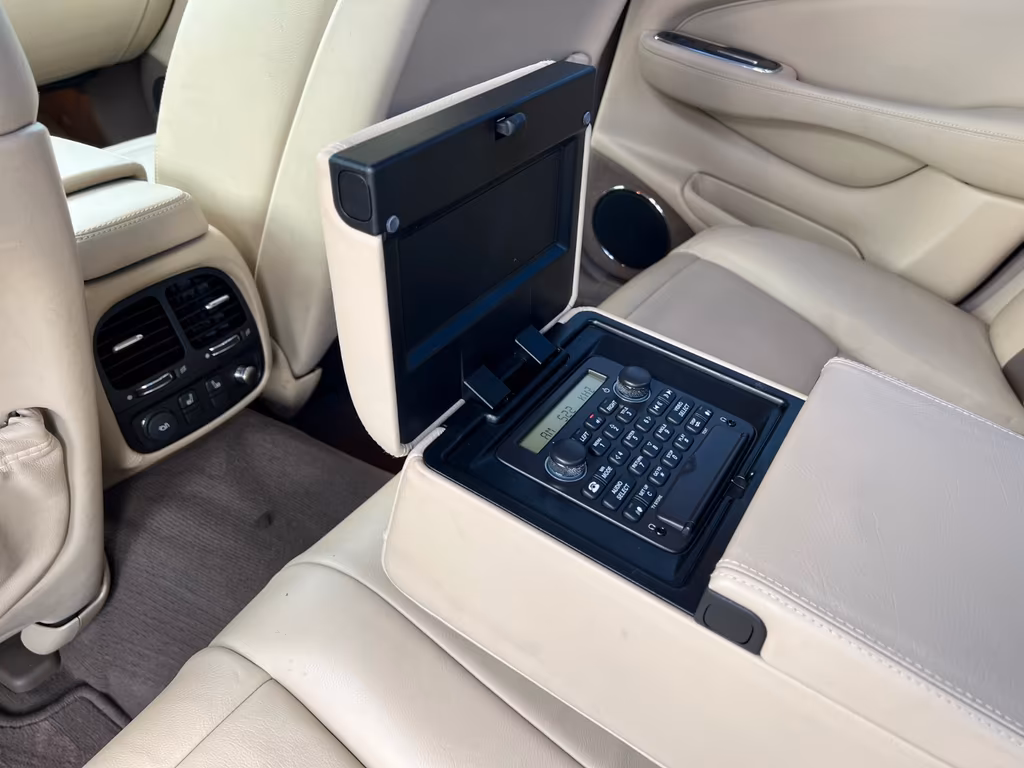 Jaguar XJ8