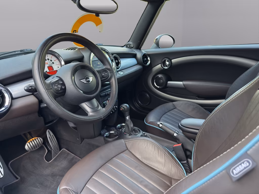 MINI Cooper SD Cabrio