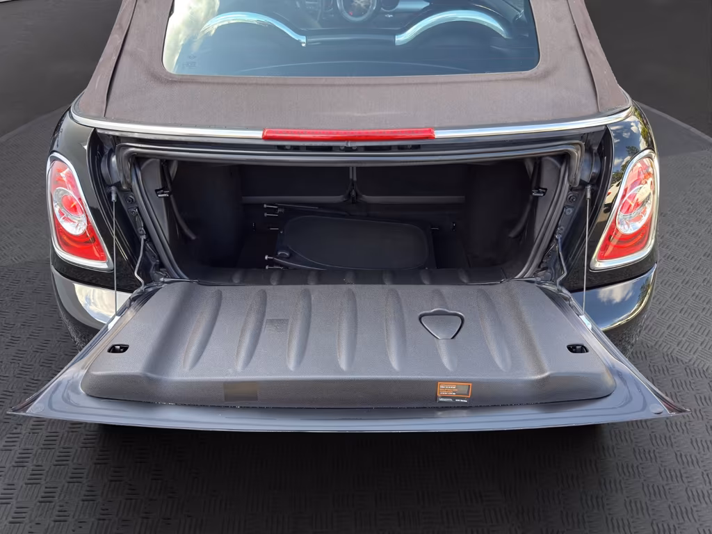 MINI Cooper SD Cabrio