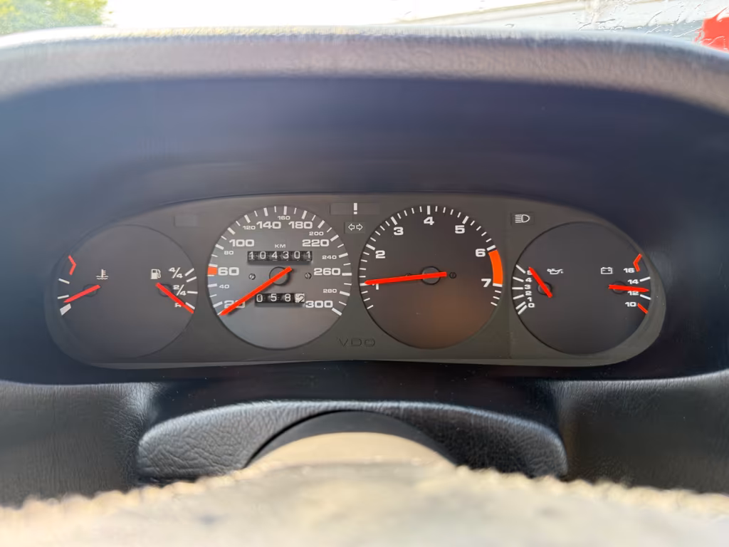 Porsche 928