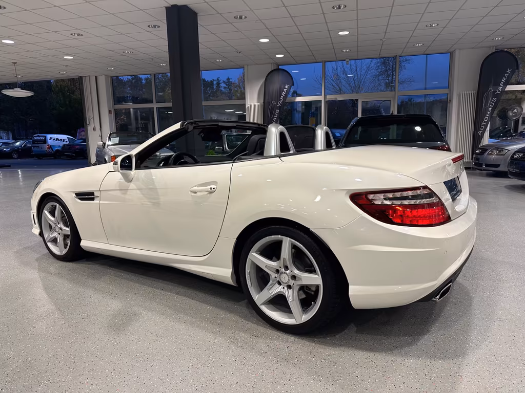 Mercedes-Benz SLK 250