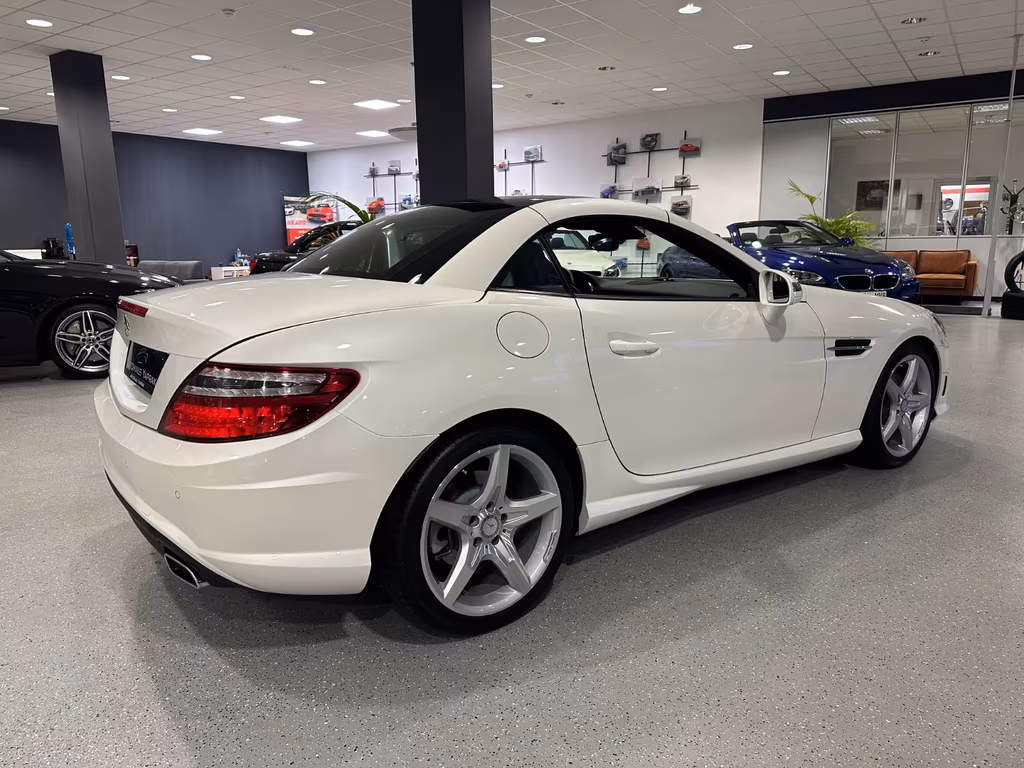 Mercedes-Benz SLK 250