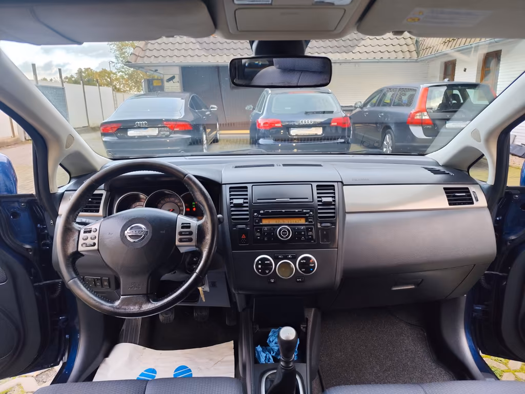 Nissan Tiida