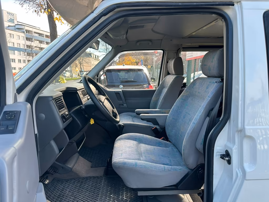 Volkswagen T4 California