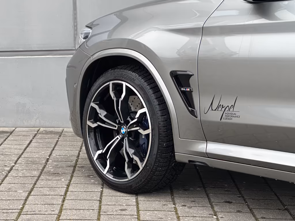 BMW X4 M