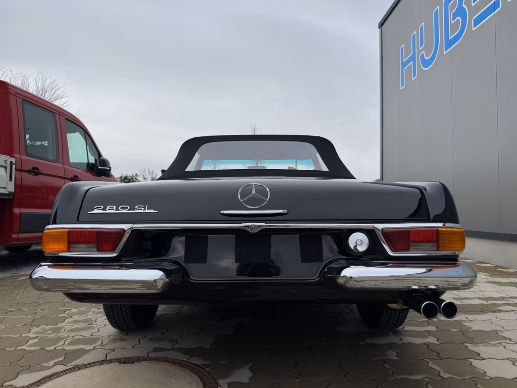 Mercedes-Benz 280