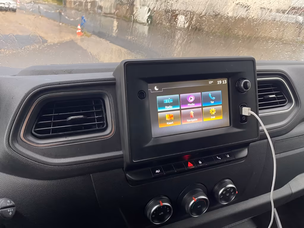 Nissan Interstar