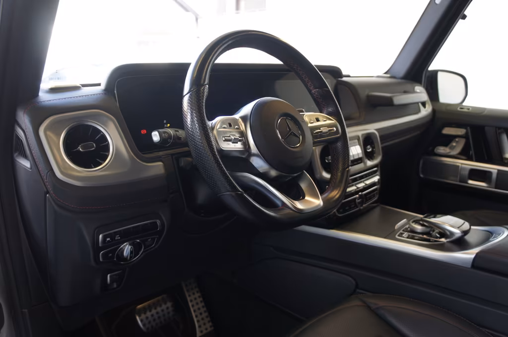 Mercedes-Benz G 400