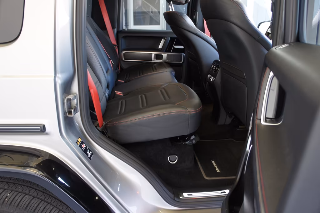 Mercedes-Benz G 400