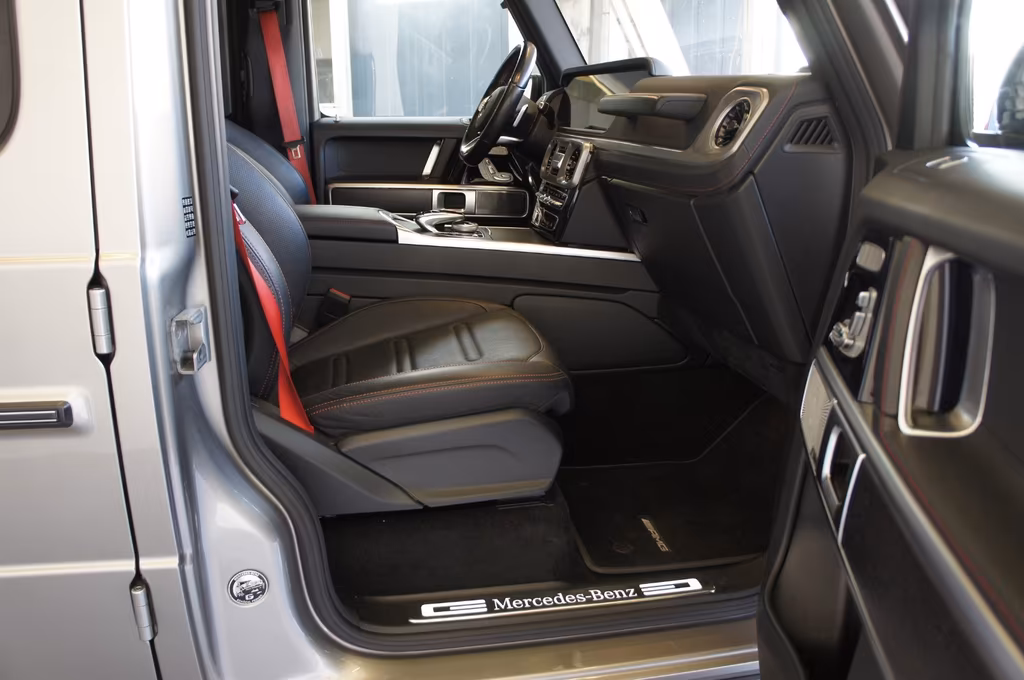 Mercedes-Benz G 400