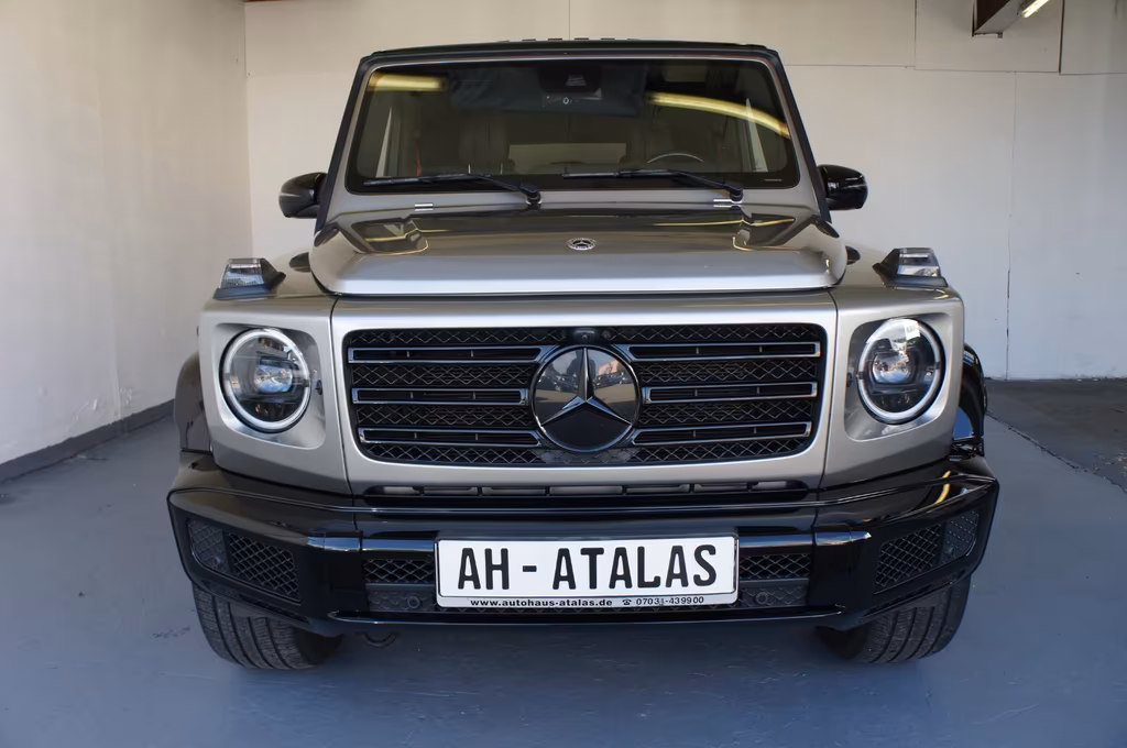 Mercedes-Benz G 400
