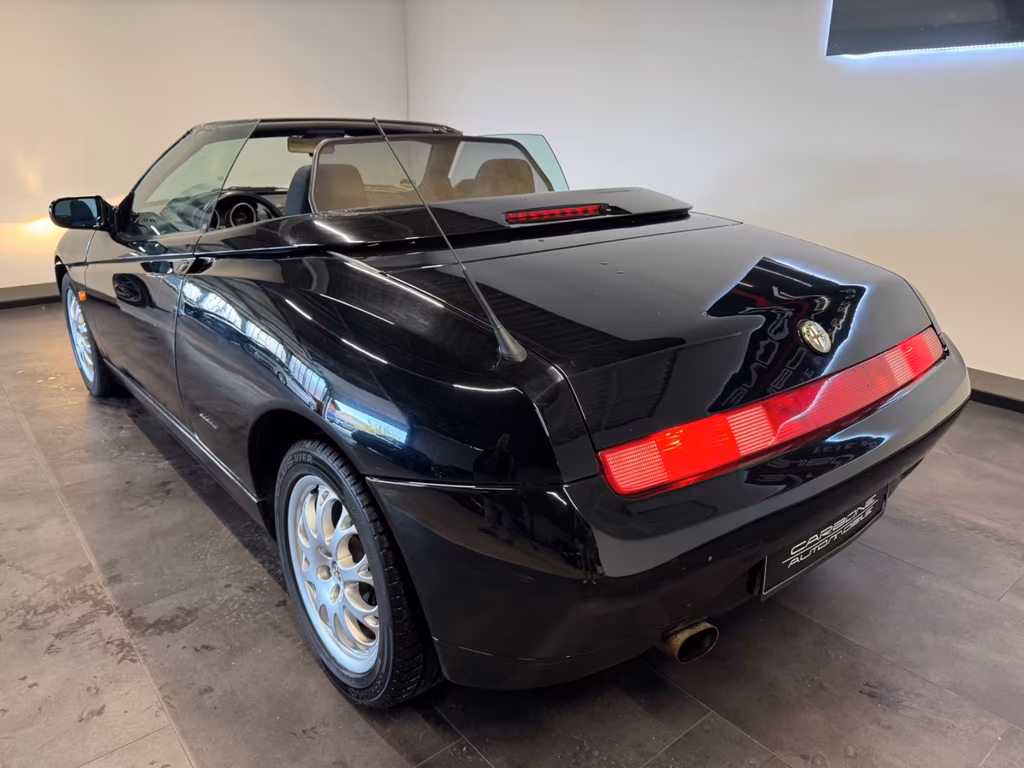 Alfa Romeo Spider