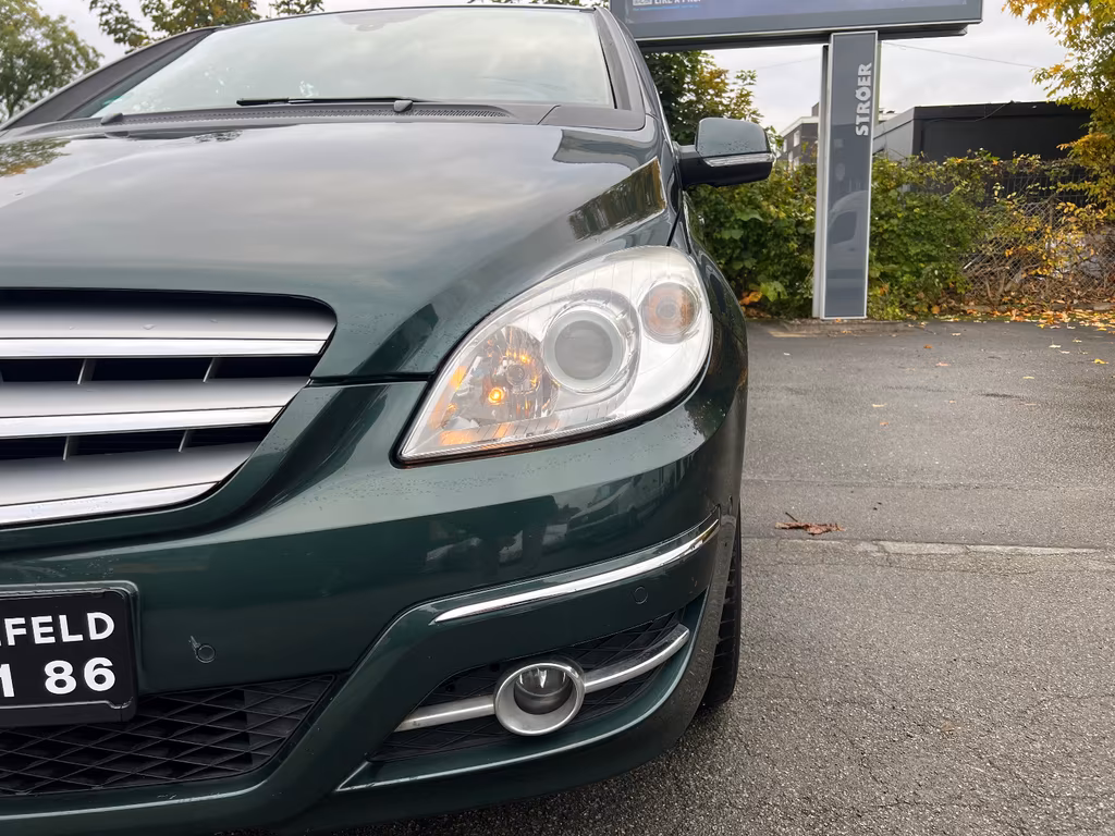 Mercedes-Benz B 160