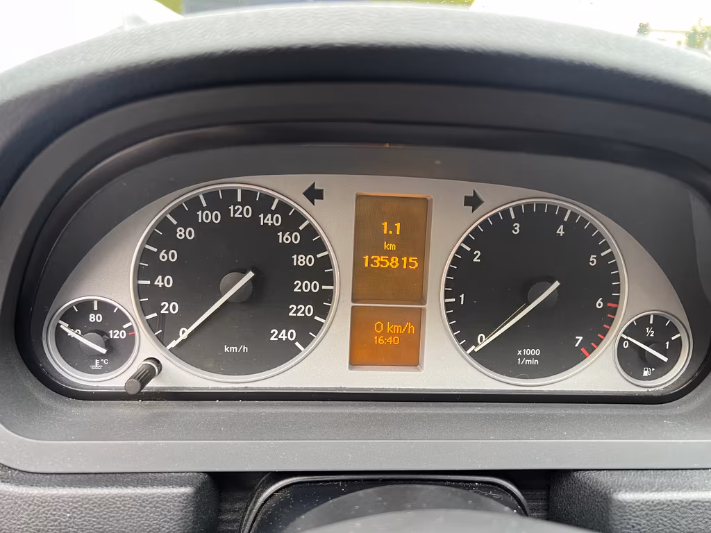 Mercedes-Benz B 160
