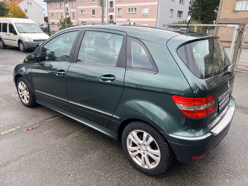 Mercedes-Benz B 160