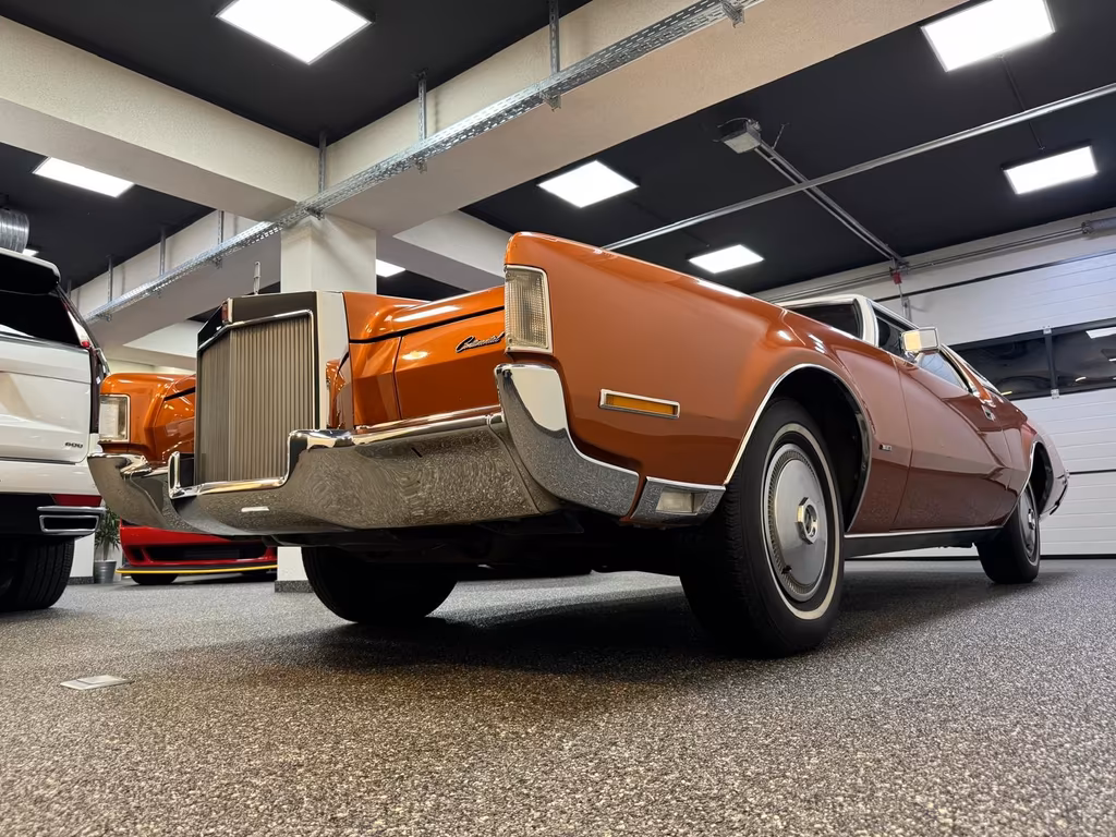 Lincoln Continental