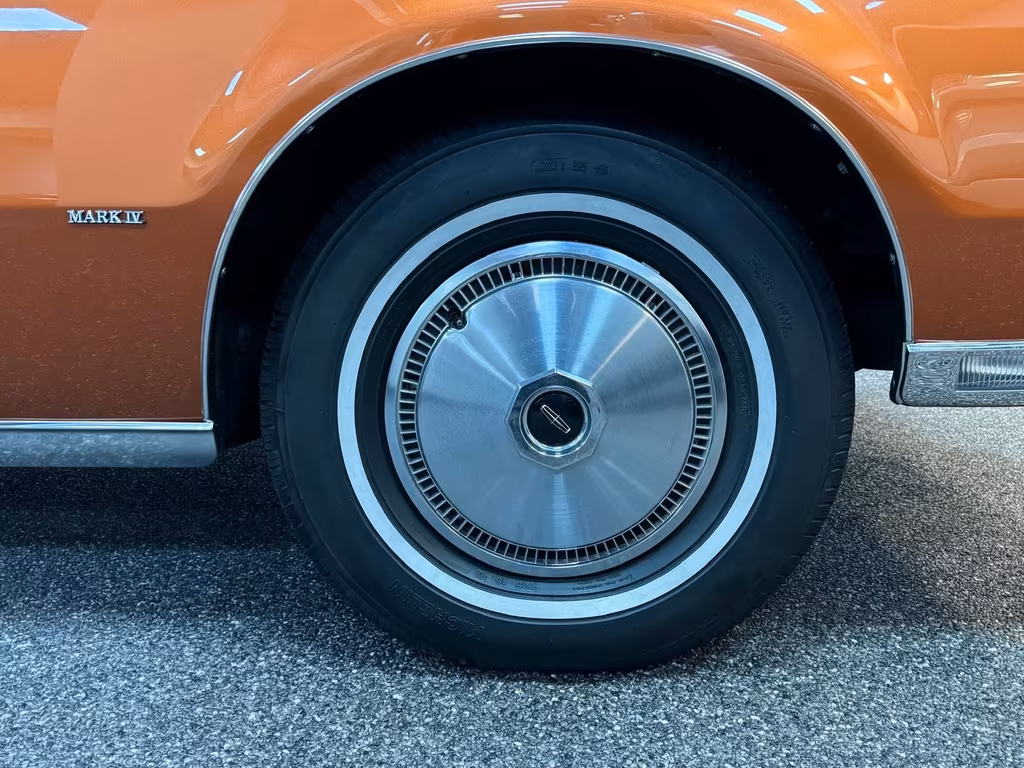 Lincoln Continental