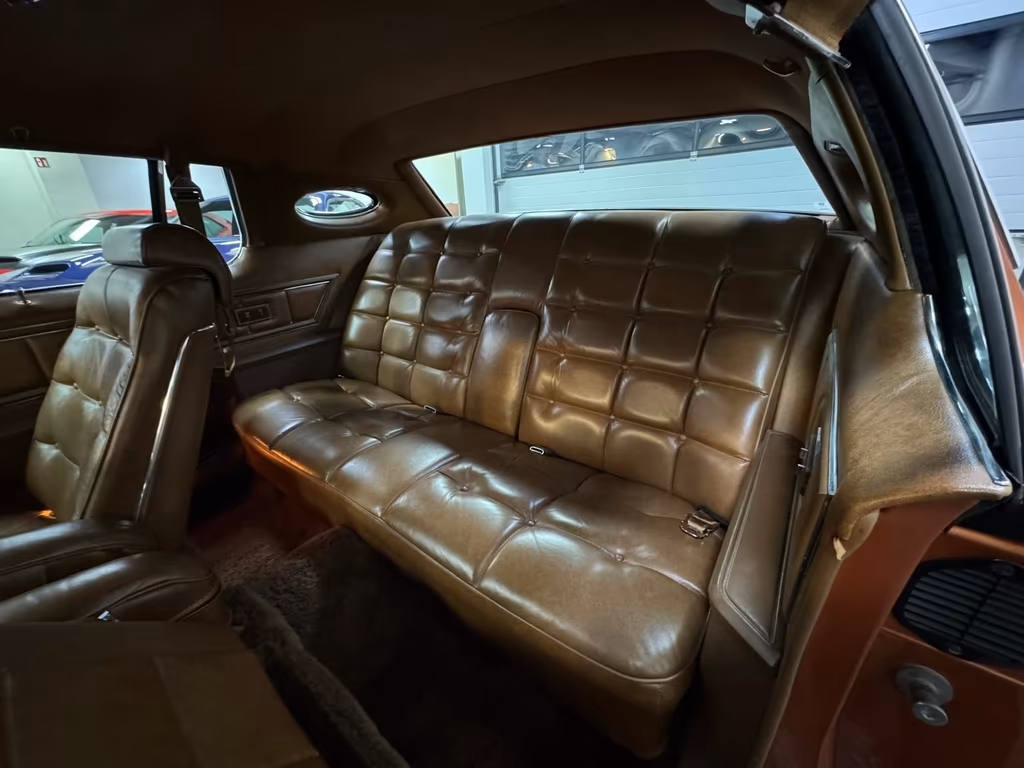 Lincoln Continental