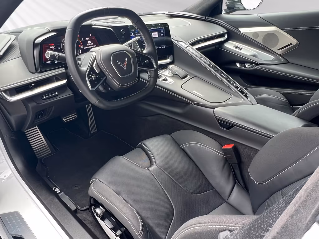 Corvette C8