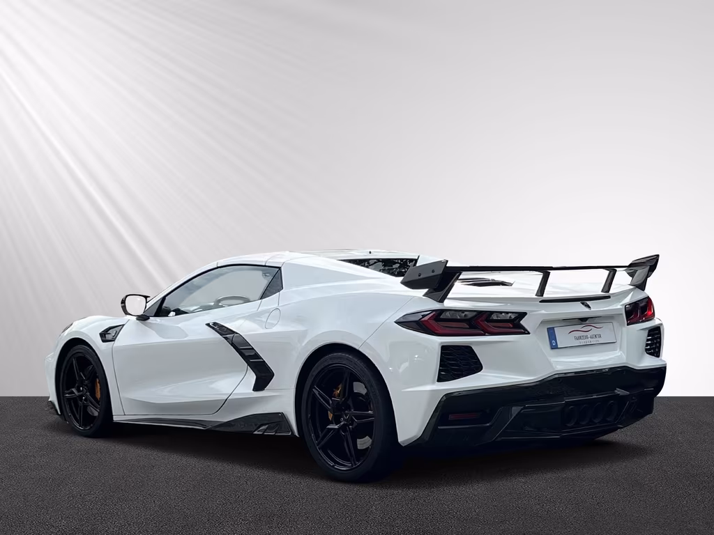 Corvette C8