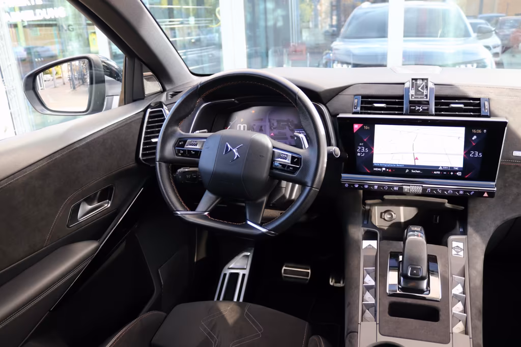 DS Automobiles DS7 (Crossback)
