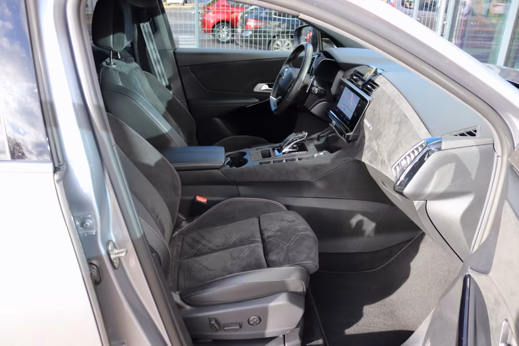 DS Automobiles DS7 (Crossback)