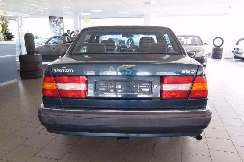 Volvo 960