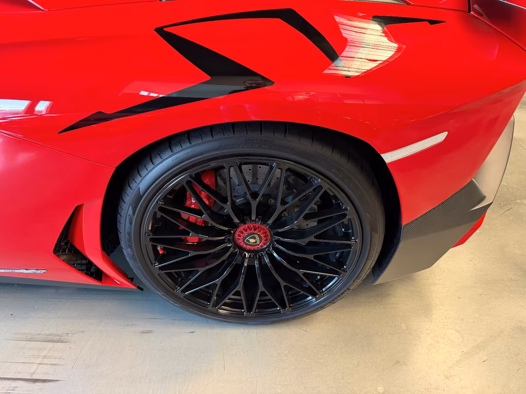 Lamborghini Aventador
