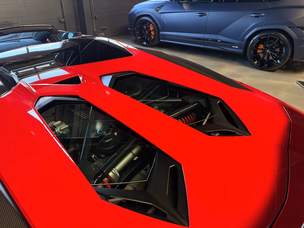 Lamborghini Aventador