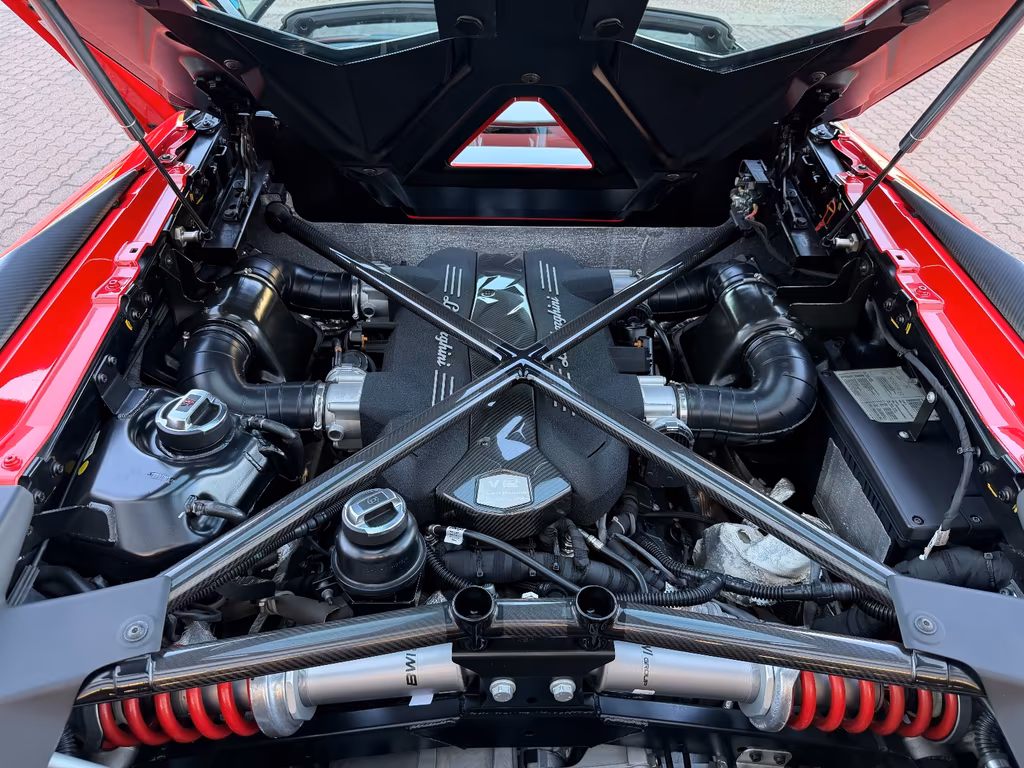 Lamborghini Aventador