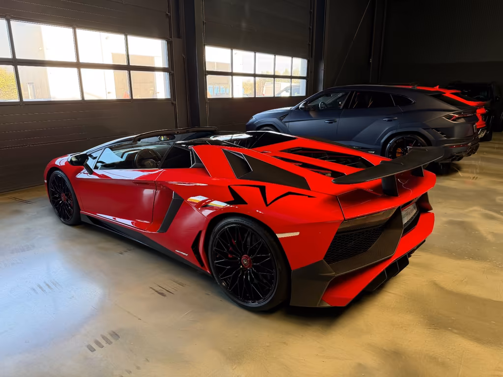 Lamborghini Aventador