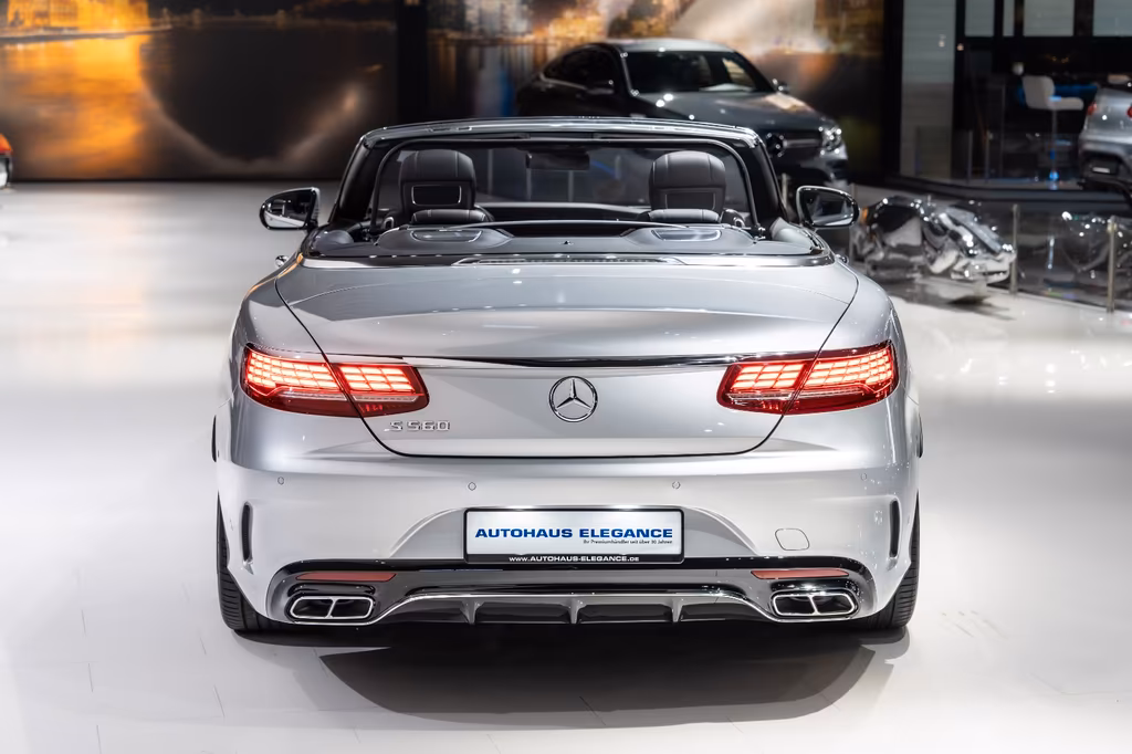 Mercedes-Benz S 560
