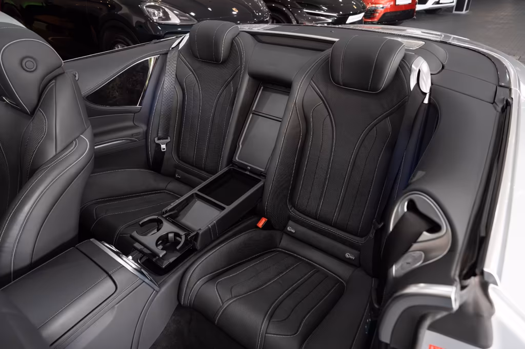 Mercedes-Benz S 560