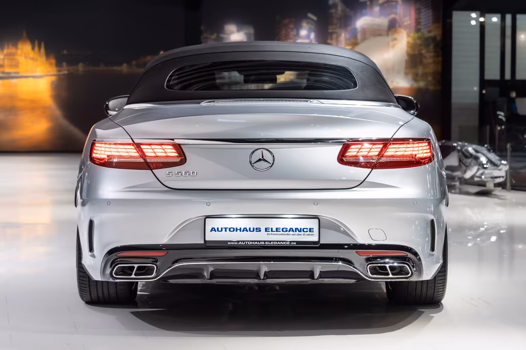 Mercedes-Benz S 560